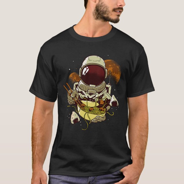T-shirt Un Astronaute Mange Des Nouilles De Ramen Du Riz D (Devant)