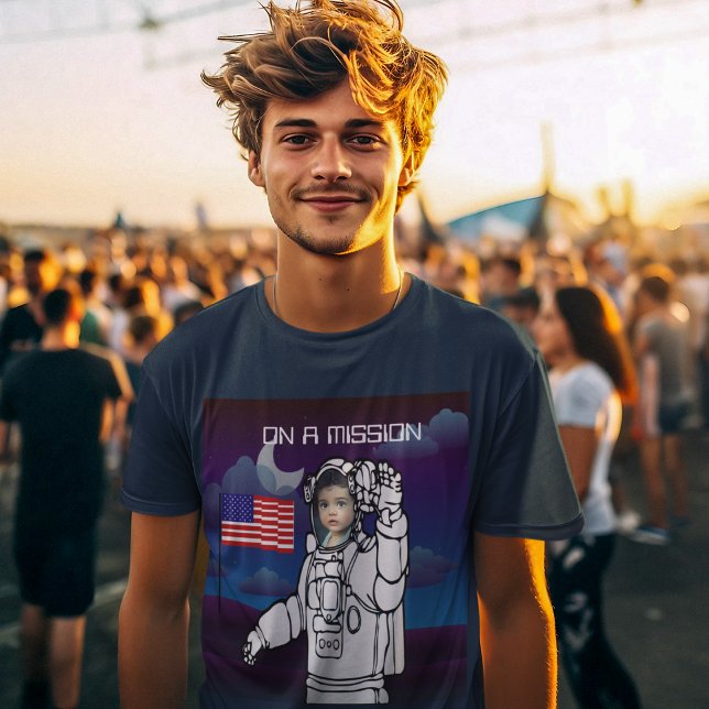 T-shirt Un astronaute sur la lune Un garçon de l'espace ex (Créateur téléchargé)
