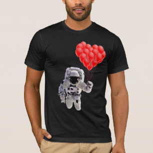 T-shirt Un astronaute tenant des ballons cardiaques T-shir