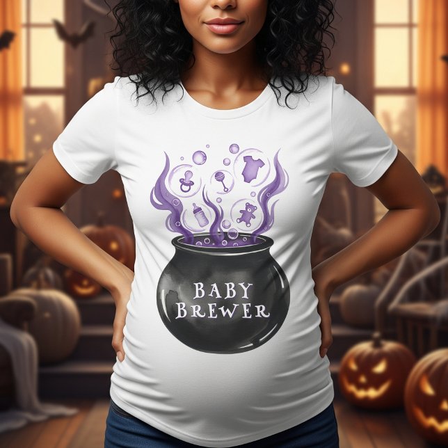 T-shirt Un bébé brasse le Baby shower d'Halloween Cauldron (A Baby is Brewing Cauldron Halloween Baby Shower T-Shirt
)