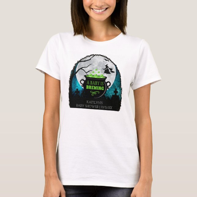 T-shirt Un bébé brasse un Baby shower d'Halloween (Devant)