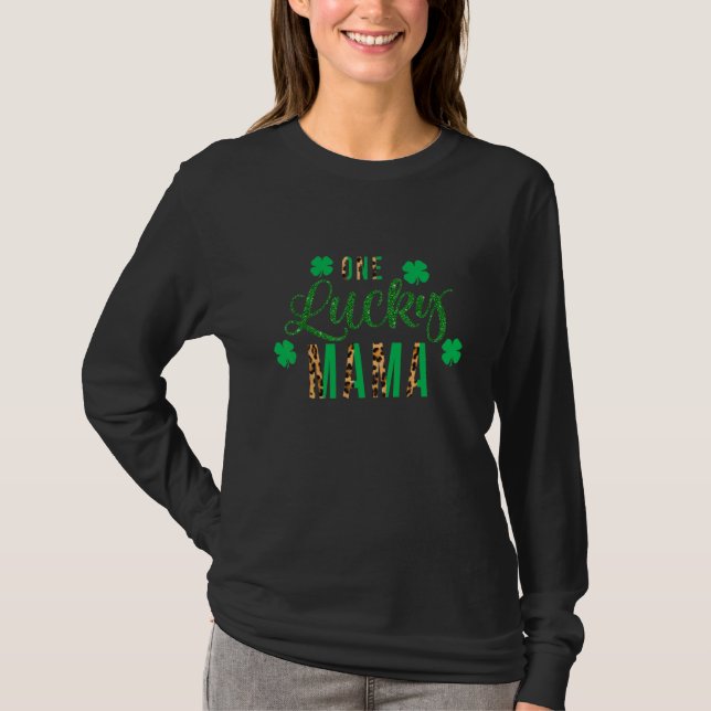 T-shirt Un Chanceux Mama Shamrock de la Saint Patrick Leop (Devant)