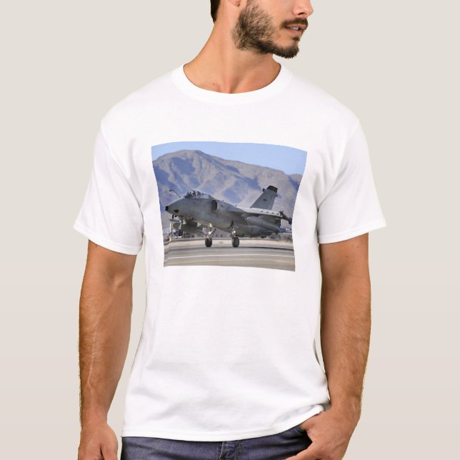 T-shirt Un chasseur AMX de l'armée de l'air italienne (Devant)