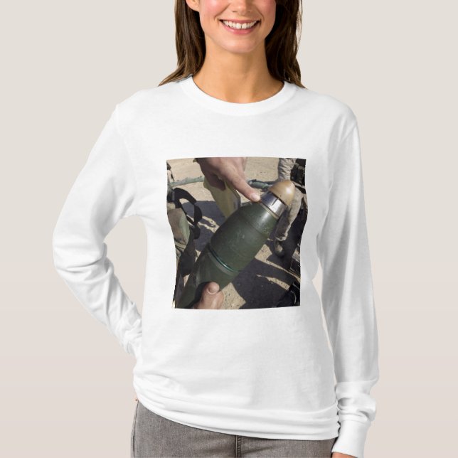 T-shirt Un chef d'équipe indique un délai (Devant)