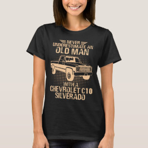 T-shirt Un Chevrolet C10 Silverado 1987 vieil homme