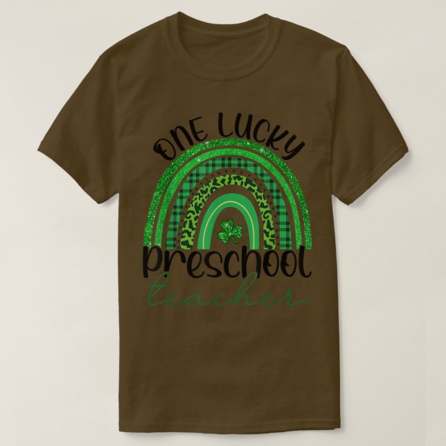 T-shirt Un enseignant chanceux de la maternelle St Patrick (Design devant)
