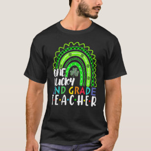 T-shirt Un enseignant de 2e année chanceux Rainbow St Patr