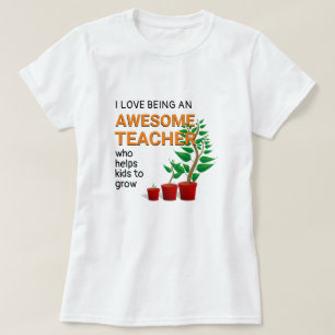 T-shirt Un enseignant génial aide les enfants à grandir