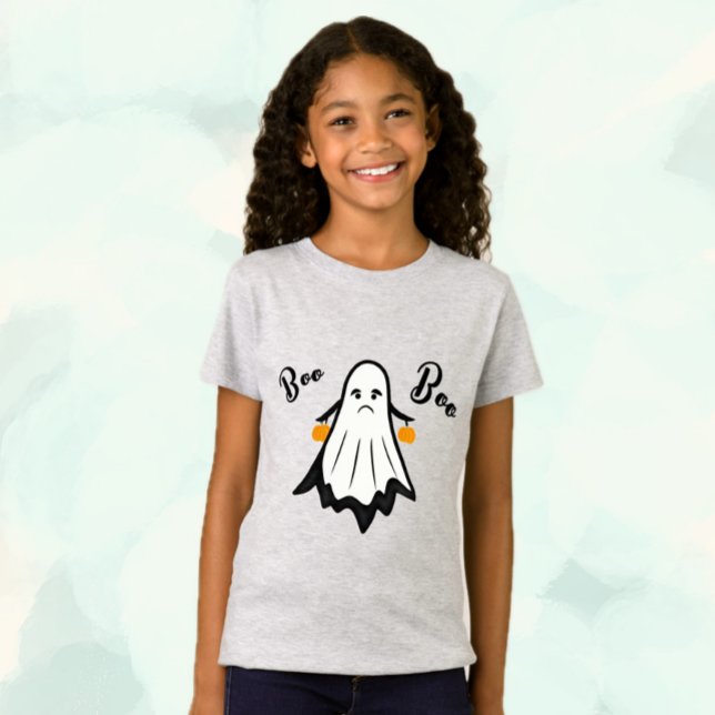 T-Shirt Un fantôme blanc avec des citrouilles (Créateur téléchargé)