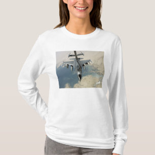 T-shirt Un faucon F-16 de combat réapprovisionne en