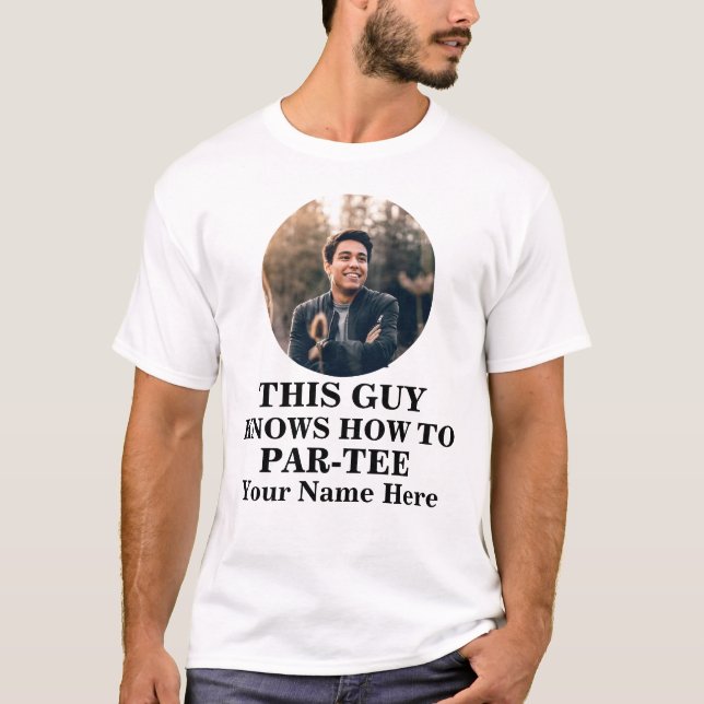 T-shirt Un gars en forme de balle de golf sait comment fai (Devant)