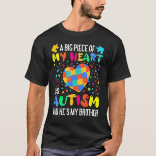 T-shirt Un gros morceau de mon coeur a l'autisme et c'est