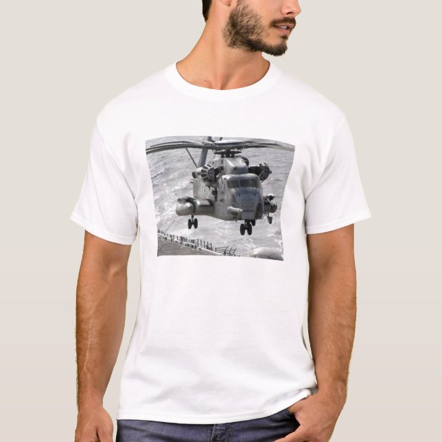 T-shirt Un hélicoptère CH-53E Super Stallion (Devant)