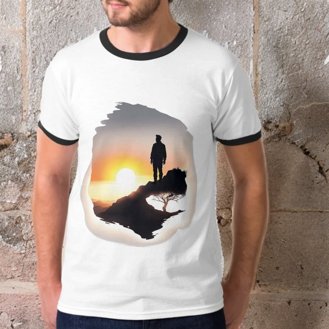 T-shirt Un homme contemple le lever du soleil (Créateur téléchargé)
