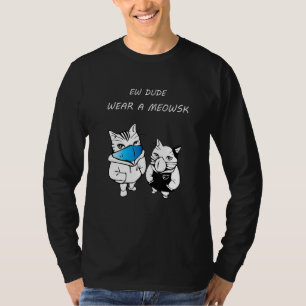 T-shirt Un Homme Porte Un Masque De Chatons De Meowsk