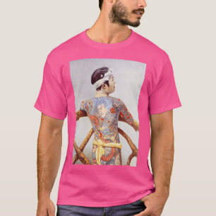 T-shirt Un Japonais minutieusement tatoué