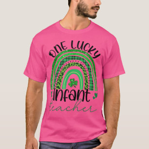 T-shirt Un jeune garçon chanceux enseignant St Patrick's D