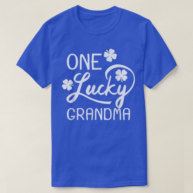 T-shirt Un jour de la Saint Patrick pour grand-mère chance (Design devant)