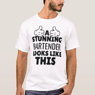 T-shirt Un Magnifique Barman Ressemble À Ce Drôle Prése