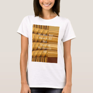 T-shirt Un message inspirant avec la conception africaine 