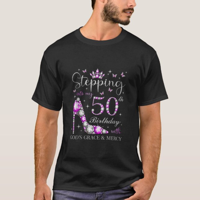 T-shirt Un pas dans mon 50e anniversaire avec la grâce de  (Devant)