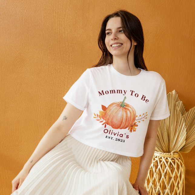 T-shirt Un petit Citrouille est sur le chemin Fall Mommy à (a Little Pumpkin Is on The Way Fall Baby Shower mommy to be gifts ideas)