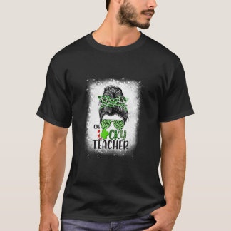 T-shirt Un Professeur Lucky Patricks Day Messy Bun Tee - s