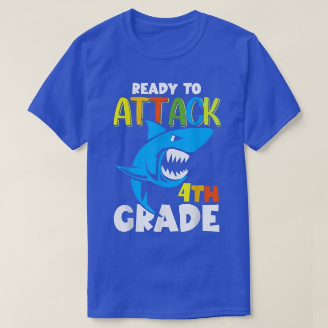 T-shirt Un requin drôle prêt à attaquer 4e année Premier j (Design devant)