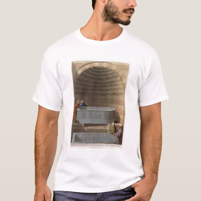 T-shirt Un sarcophage antique de Basaltes, appelé le Lov (Devant)