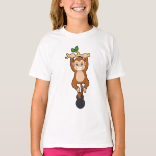 T-shirt Un singe à l'entraînement de force avec Dumbbell