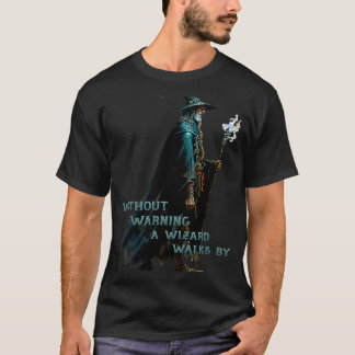 T-shirt Un sorcier Se Promène Dans Un Matin Massif