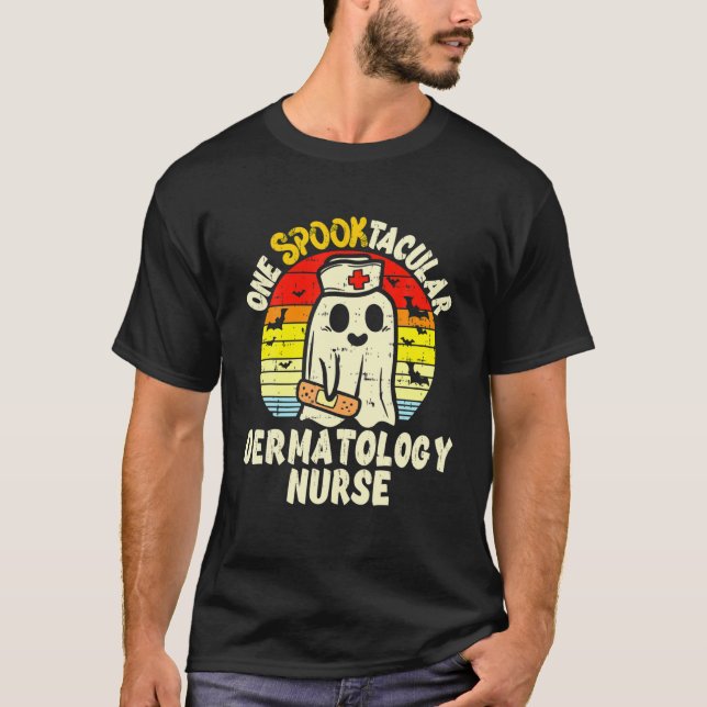 T-shirt Un Spooktaculaire Dermatologie Infirmière Hallowee (Devant)