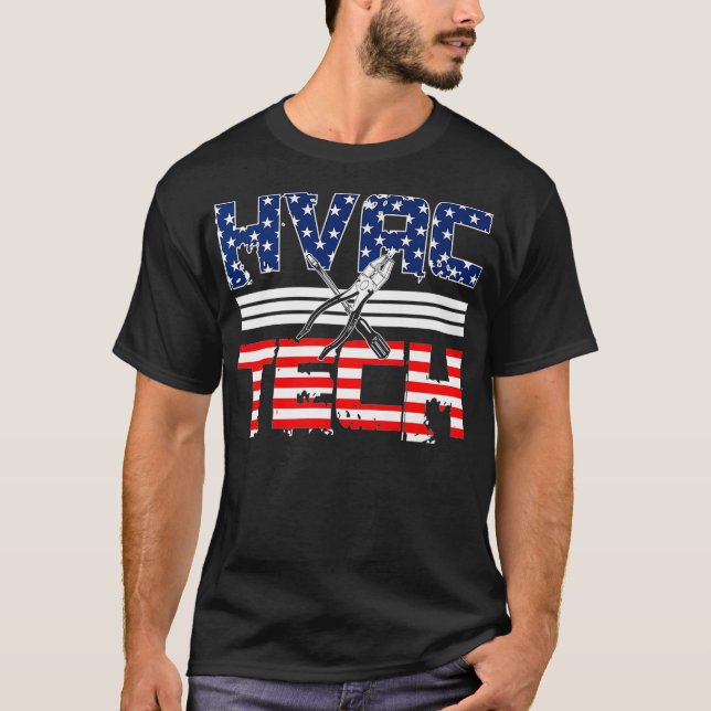 T-shirt Un Technicien D'ACC Offre Une Conception Sur L'Arr (Devant)