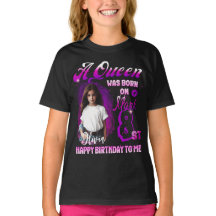 Une Aueen est née en mars Anniversaire Fille