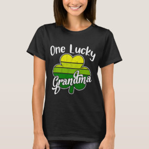 T-shirt Une Chanceuse Grand-mère Nana Irlandaise C St Patr