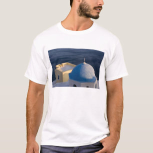 T-shirt Une église orthodoxe près de la mer, Oia Santorin