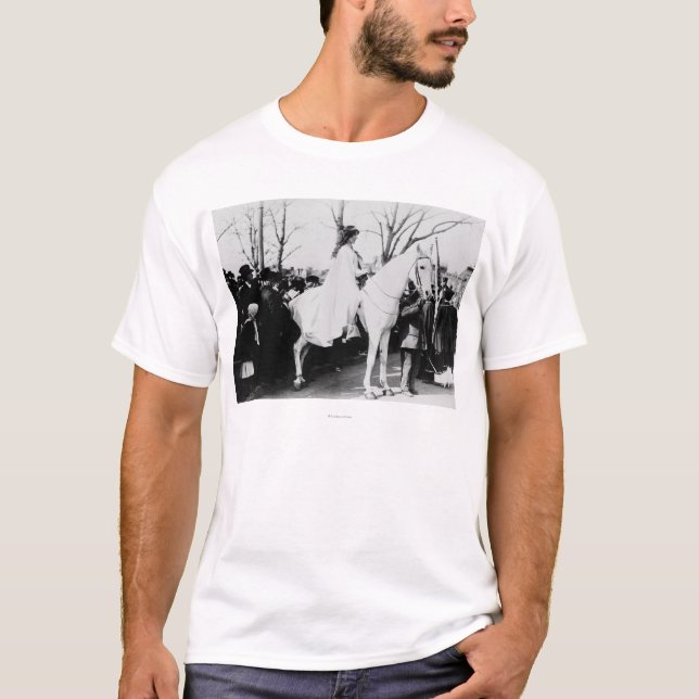 T-shirt Une femme à cheval Parade de suffrage de la femme  (Devant)