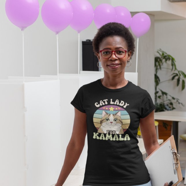 T-shirt Une femme de chat soutient Kamala (Créateur téléchargé)
