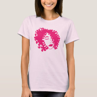 T-shirt Une femme vous aiment