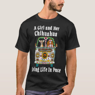 T-shirt Une Fille Et Ses Animaux Vivant En Paix Chihua