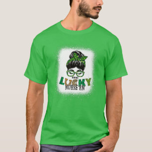 T-shirt Une infirmière chanceuse RN Bleached Messy Bun St