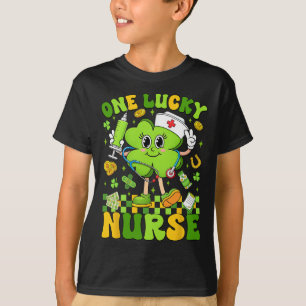 T-shirt Une infirmière chanceuse Saint-Patrick Shamrock Fe