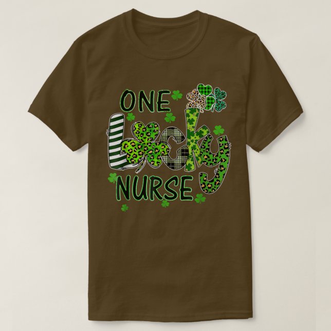 T-shirt Une infirmière chanceuse St Patrick's Day Shamrock (Design devant)