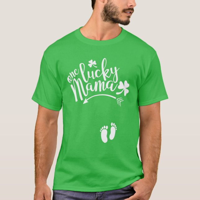 T-shirt Une Mama chanceuse mignonne St Patrick's Day Gross (Devant)