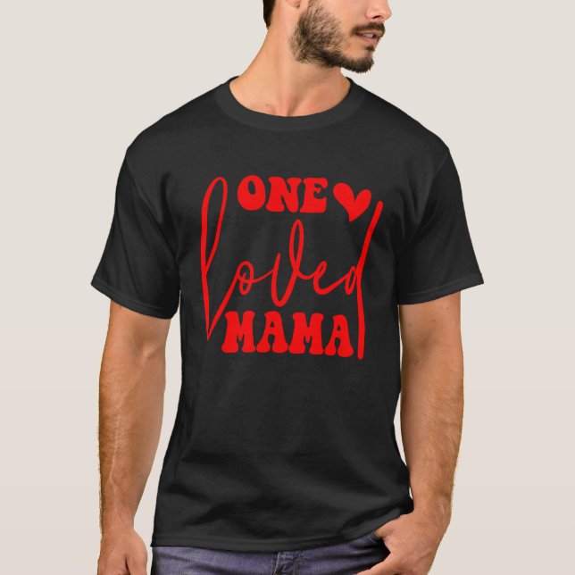 T-shirt Une maman aimée (Devant)