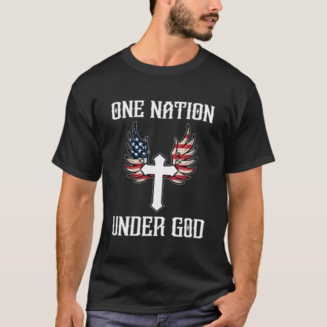 T-shirt Une nation sous Dieu American Flag Christian Cross (Devant)
