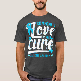 T-shirt Une personne que j'aime a besoin d'un remède Sensi