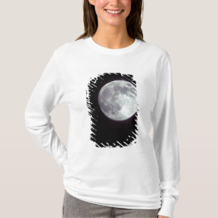 T-shirt Une pleine lune brillante dans un ciel nocturne no