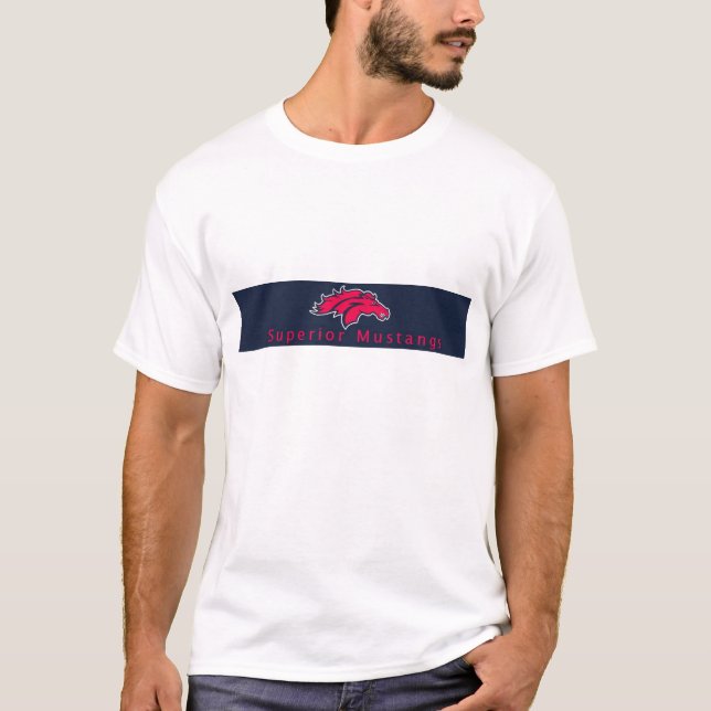 T-shirt une recherche plus élevée de logo de mustang (Devant)
