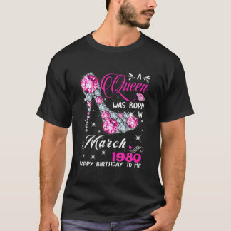 T-shirt Une Reine Est Née En Mars 1980 42E Cadeau Annivers